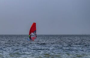 Windsurfen lernen: die ersten Schritte