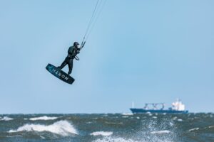 Boltenhagen og Warnemünde: kiting foran byen